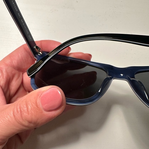 Lacoste L875SP Wayfarer Sunglasses - Picture 4 of 9